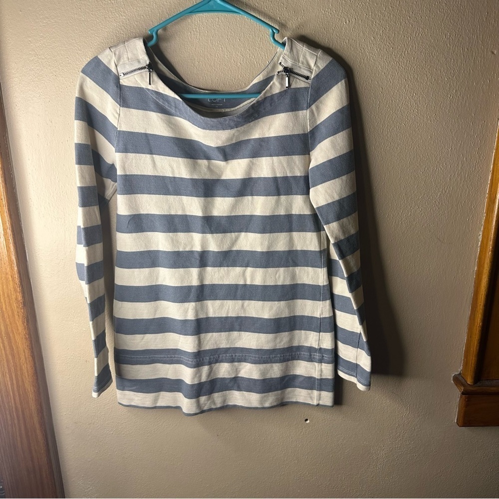 Womens Ann Taylor LOFT Blue Striped Long Sleeve Blouse Shirt Size XS